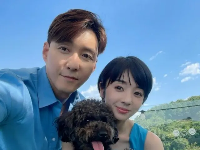 俳優シム・ヒョンタク、妻のサヤさんが妊娠したと報じられる