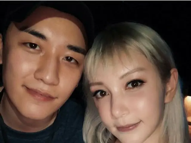 中国有名モデルの李雨桐、BIGBANG V.Iの誕生会に出席。