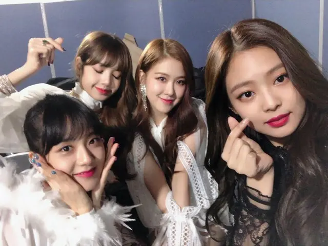 BLACKPINK、SNS更新