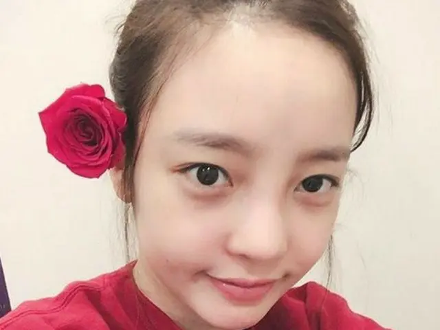 KARA 出身ク・ハラ、SNSですっぴん公開