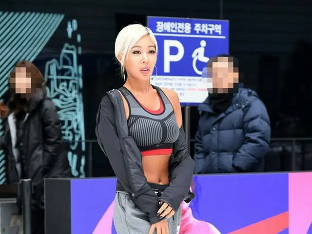 女性ラッパー Jessy、行事参加