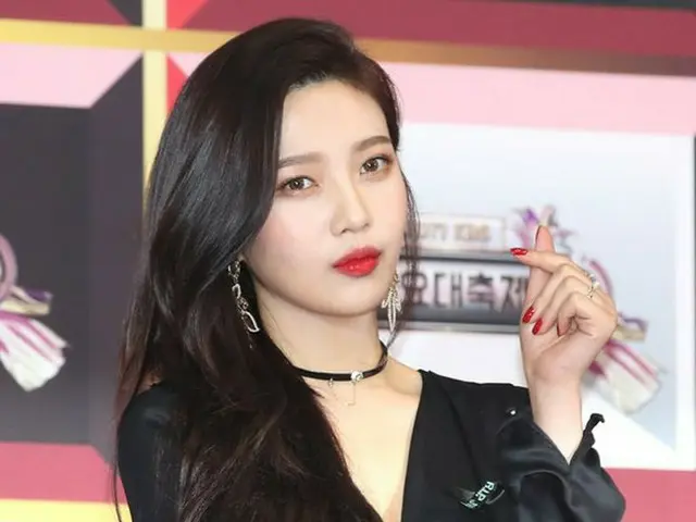 Red Velvet ジョイ＆イェリ、「2017KBS歌謡大祝祭」レッドカーペットイベントに出席