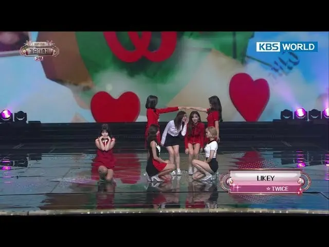 TWICE - LIKEY、歌謡大祝祭     