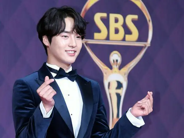 俳優ヤン・セジョン、レッドカーペットに参加中