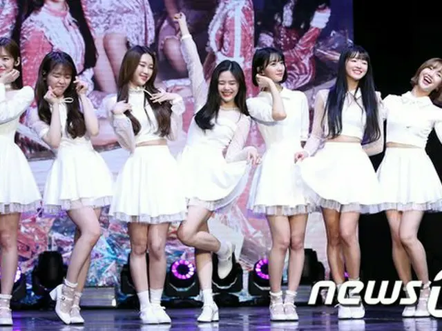 OH MY GIRL、5thミニアルバム「秘密の庭園」ショーケース開催