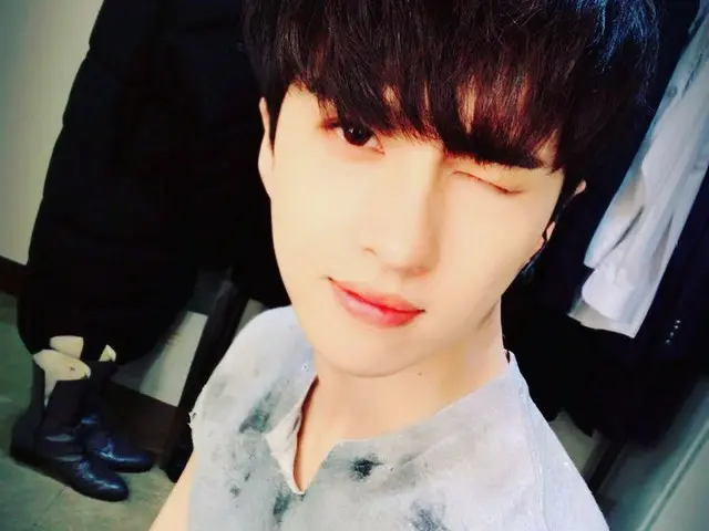 【I公式】VIXX [KEN]目を覚ますと朝の挨拶 - グッドモーニング友達 - また、夜になると - おやすみ友人 - 海に伝えて、私のメッセージ-...