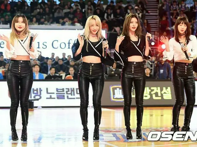 EXID、始球式に続き、祝賀公演も