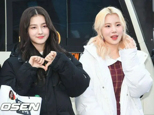 MOMOLAND、「アイドル陸上大会」に出勤中
