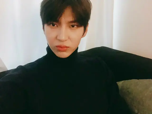 【I公式】VIXX レオ、ブレてうまく撮れない。