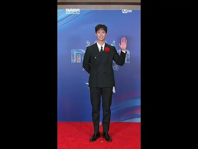 テレビでストリーミング: [#2024MAMA] #parkbogum #パク・ボゴム_  on RED CARPET #MAMAAWARDS #2024MAM
