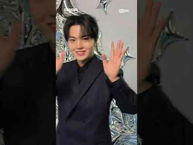 BIG BLUR : 何が現実か? 2024 ママアワード#ママアワード#2024ママアワード