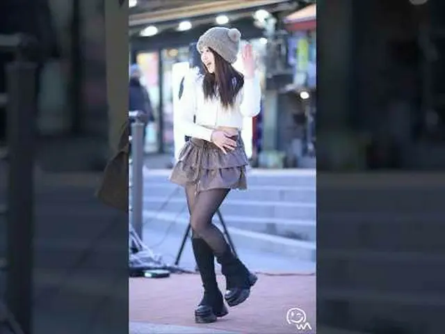 ILY：1_ _  #ILY：1_  #RIRIKA #リリカ #直カム #Fancam #4K 241224弘大KRIS(元EXO_ _ )_ マスイブバスキ