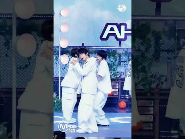 ハンサムな代名詞である九のデビュー曲「そこでまた会うことにして」 More from #M2? ：D Facebook： X： Instagram： TikTo