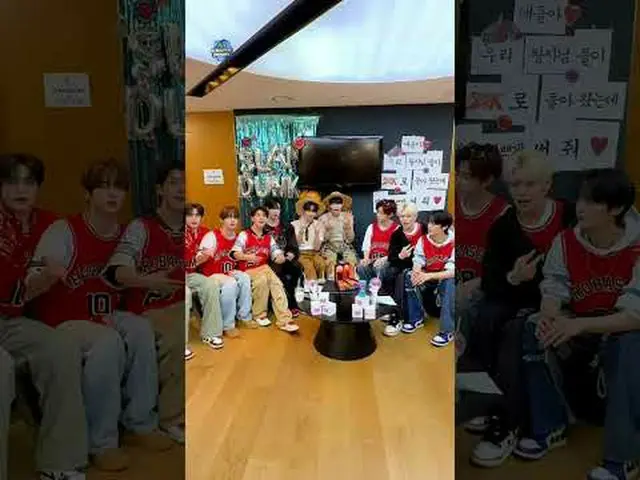 ▶Mnet YouTubeを購読する： Like Facebook and Twitter for more k-pop news