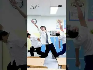 ドーピングで地獄に行った元ラグビー選手の株価と万年一日の漢陽チェゴラグビー部が全国体戦優勝に向かって疾走するコミック成長スポーツドラマ
#ユン・ゲサン(god)