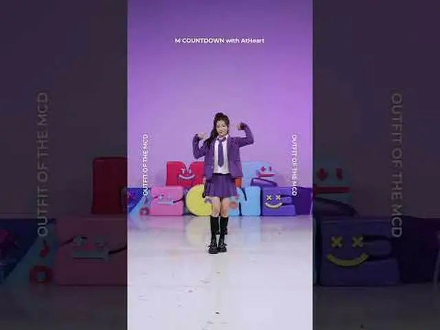 ▶Mnet YouTubeを購読する： Like Facebook and Twitter for more k-pop news