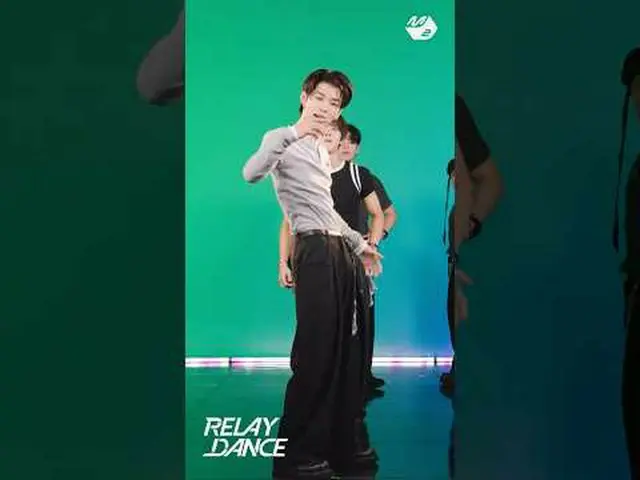 イケメンコム発動させるイブン・イ・ジョン_ ヒョン(美しき日々)_ リレーダンスMore from #M2? ：D Facebook： X： Instagram