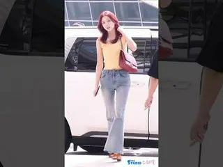 250822 ITZY_ _  YUNA_ _  空港出発ファンカム by 스피넬
 * 編集しないでください。再アップロードしないでください。
 #ITZY_