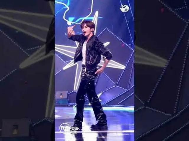 センターでダンブし、高音アドリブするセクハラクレイジーMore from #M2? ：D Facebook： X： Instagram： TikTok:
