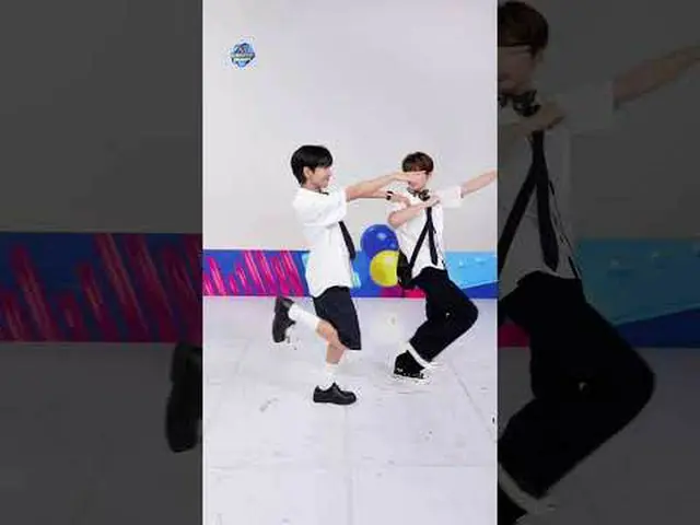 ▶Mnet YouTubeを購読する： Like Facebook and Twitter for more k-pop news