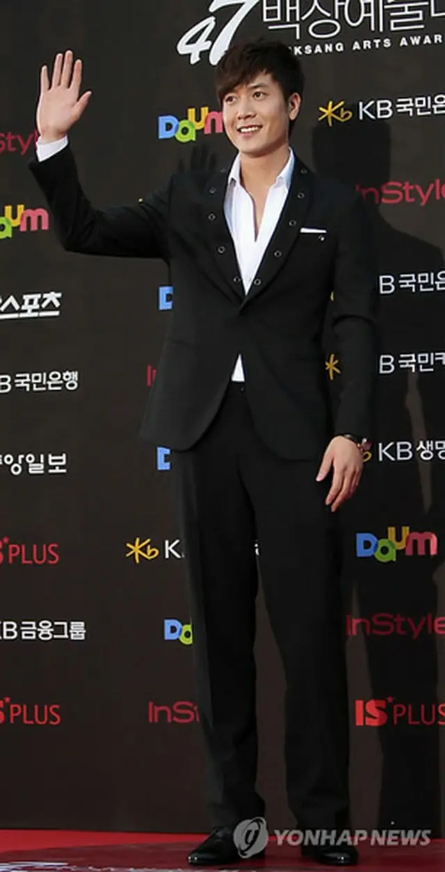 俳優のチョ・ヒョンジェ