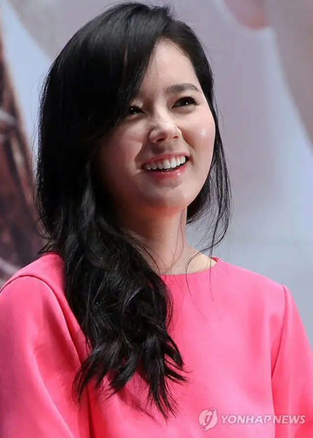 女優のハン・ガイン