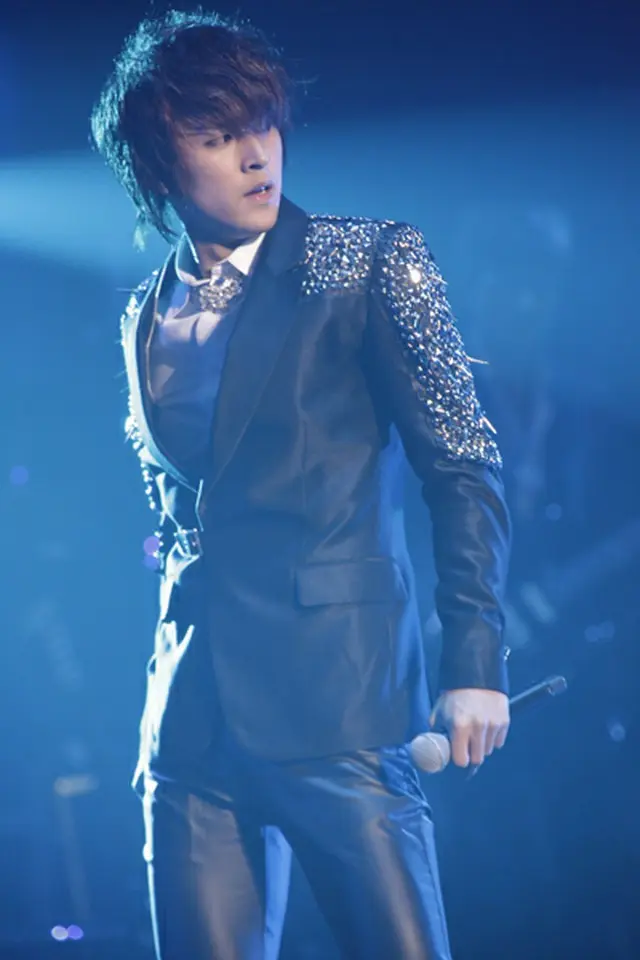 「2012 BEAST WORLD TOUR BEAUTIFUL SHOW IN JAPAN」