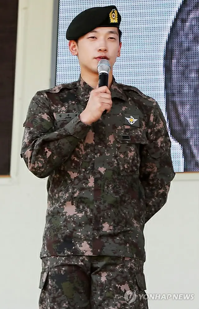「現役兵入営文化祭」に出席した兵務広報大使のRain(ピ)