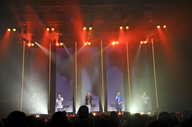 F.CUZ（オフィシャル写真）