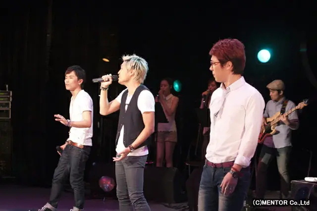 「Monday Kiz Concert with Band Tokyo 2012」