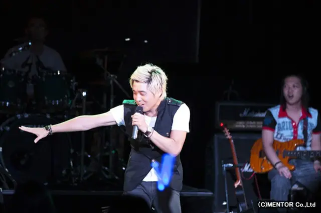 「Monday Kiz Concert with Band Tokyo 2012」