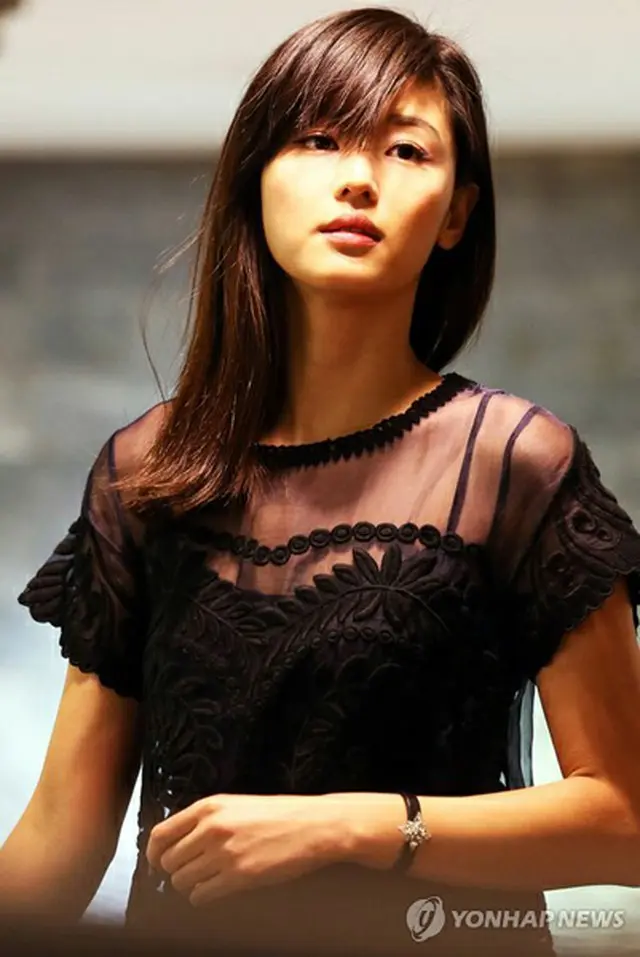 女優チョン・ジヒョン