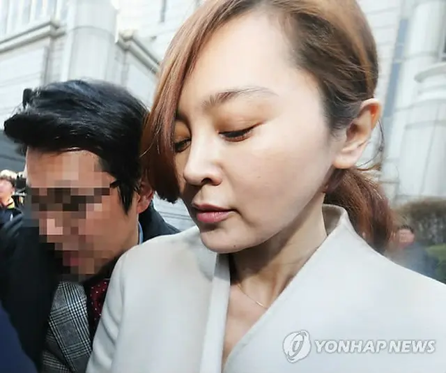 女優イ・スンヨン
