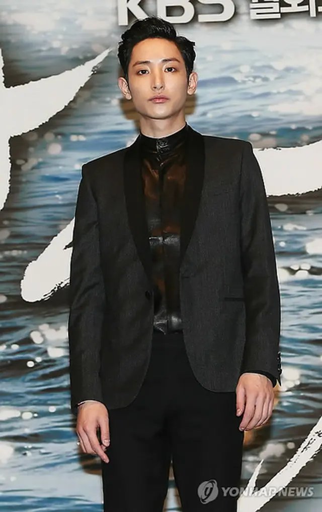 俳優イ・スヒョク