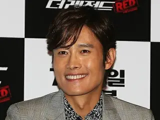 映画「RED/レッド2:ザ・レジェンド」のメディア試写会