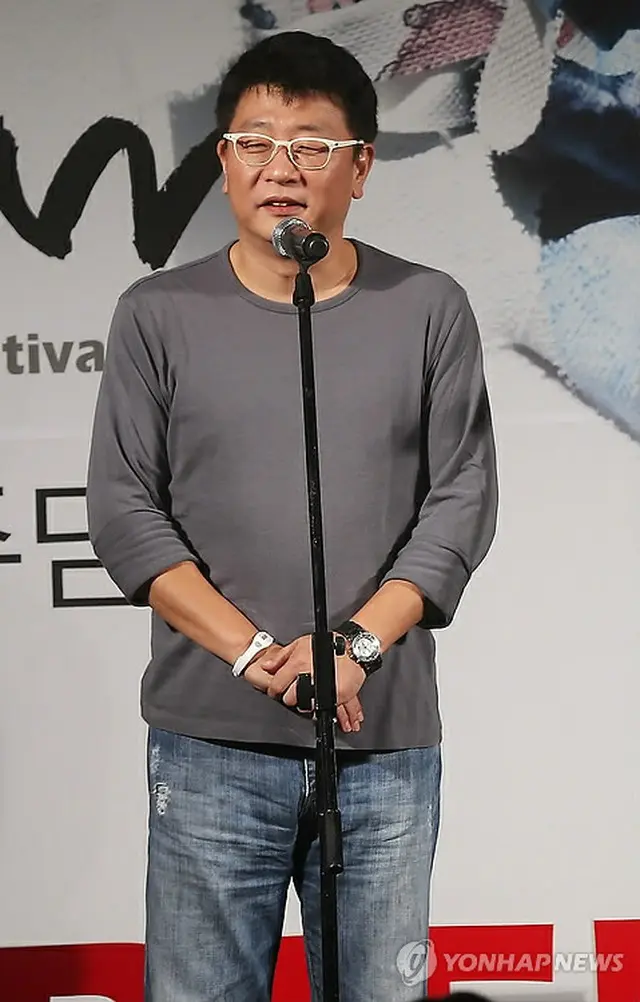 クァク・ギョンテク監督