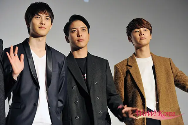 ドキュメンタリー映画「The Story of CNBLUE/NEVER STOP」舞台あいさつ