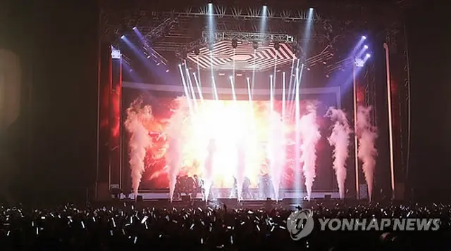 ミニアルバム「中毒(Overdose)」ショーケースを開催した「EXO」