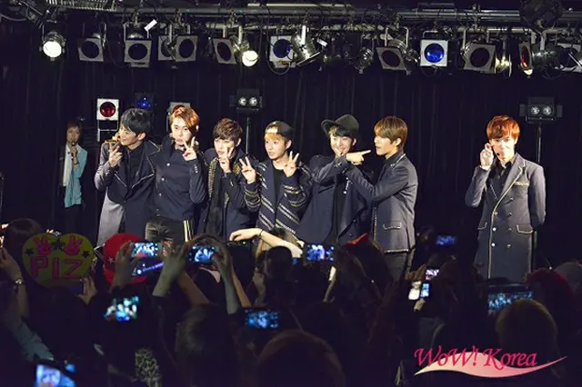 左からテヒ、ハル、ルミン、ジェリ、ユスン、ティオ、レッド