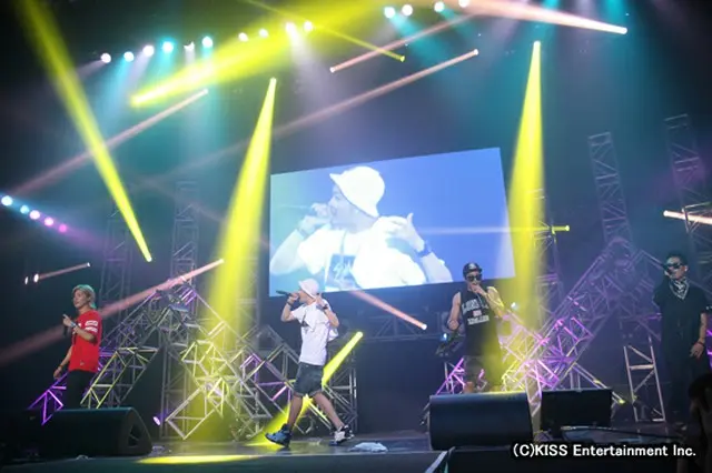 「M.I.B」