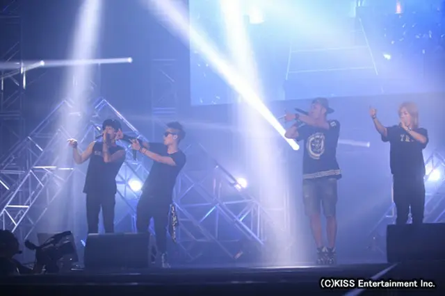「M.I.B」
