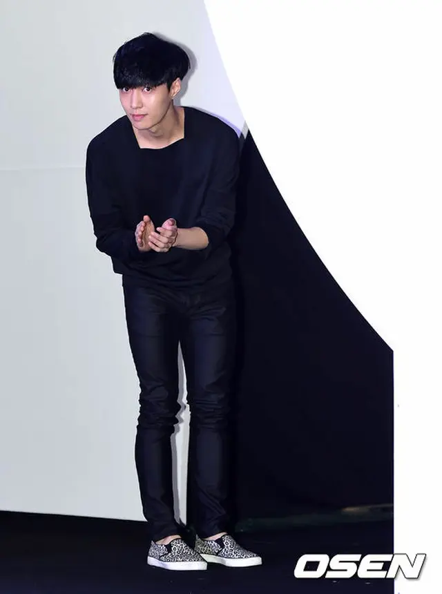 「EXO」LAY