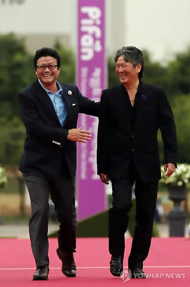 キム・マンス富川市長、キム・ヨンビン富川国際ファンタスティック映画祭執行委員長
