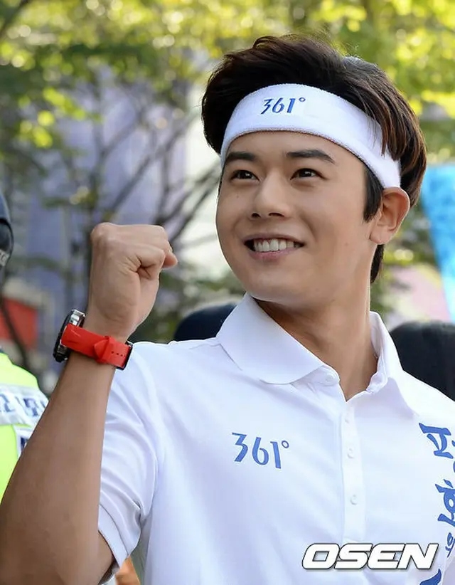 「アジア大会2014韓国仁川」聖火リレーに参加した「ZE:A」ドンジュン