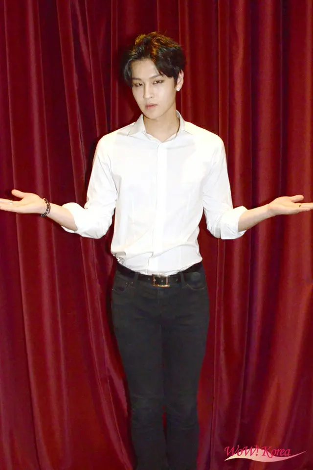 「MR.MR」リュ