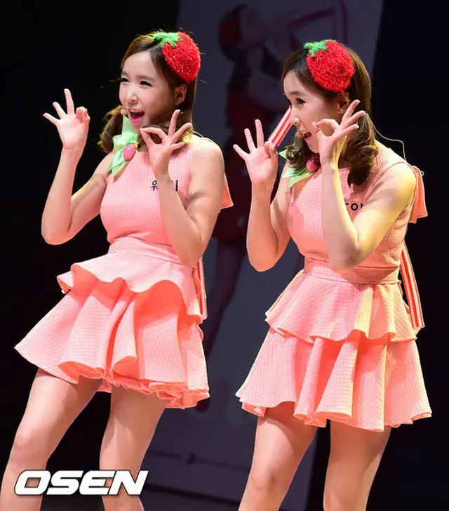 ガールズグループ「CRAYON POP」からの双子ユニット「イチゴミルク」(チョア、ウェイ)