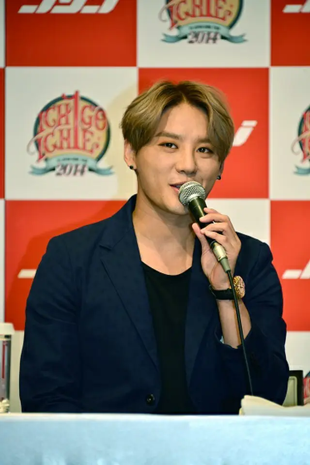 「JYJ」ジュンス