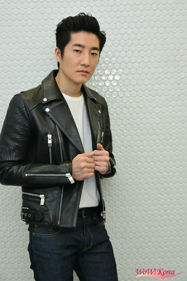 「EPIK HIGH」DJ TUKUTZ（トゥーカッツ）