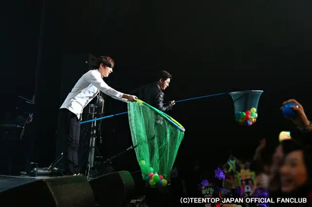 「TEENTOP」