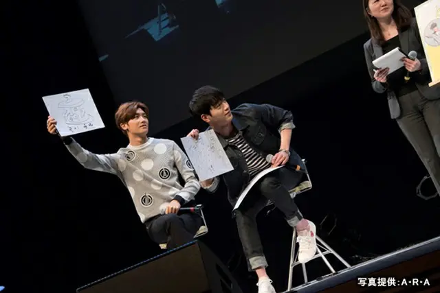 左からヒョンシク(ZE:A) 、ソ・ガンジュン(5urprise)